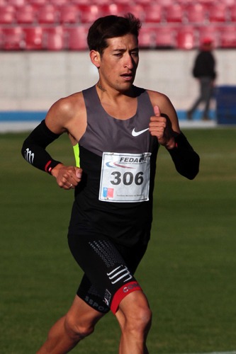 Imagen_Noticia_Oro_para_Aravena_Araya_y_Gallardo_en_el_Nacional_de_Atletismo_01