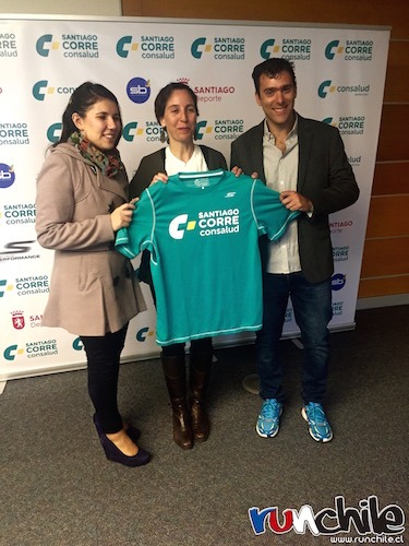 Imagen_Noticia_Presentacion_polera_Skechers_Santiago_corre_Consalud_01