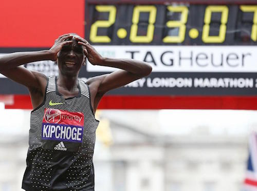 Imagen_Noticia_Casi_Record_Mundial_en_Londres_Todos_los_chilenos_02