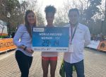 La etíope Yalemzerf Yehualaw estableció nueva marca femenina de 10K