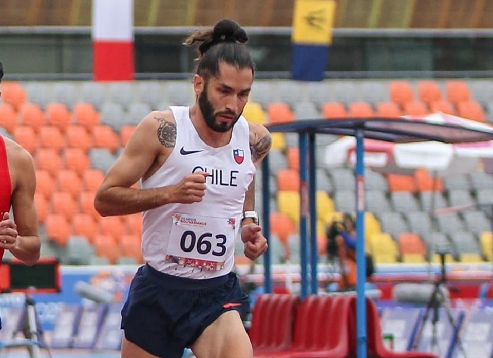 Carlos Díaz plata en los 10.000 metros de los Juegos Bolivarianos 2025