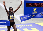 Sharon Lokedi es bicampeona del Maratón de Boston con sus UA Velociti Elite 3