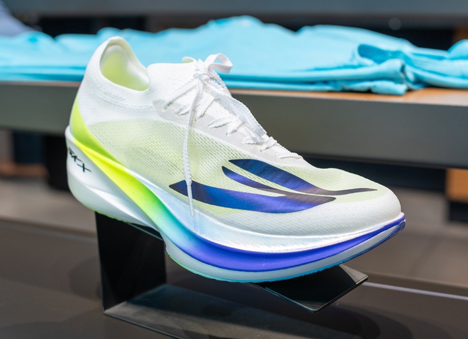 Aero Elite: Rompe las barreras y récords con lo nuevo de Skechers